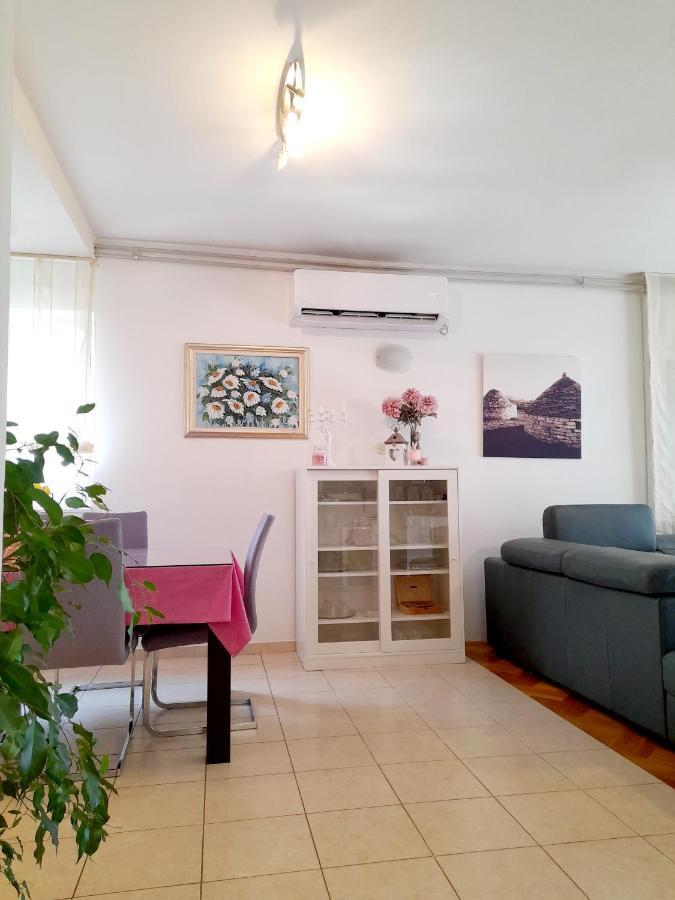 Apartment Ema Zadar Eksteriør billede